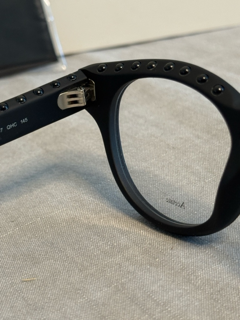 Givenchy Black Round Matte frames - Picture 4 of 7